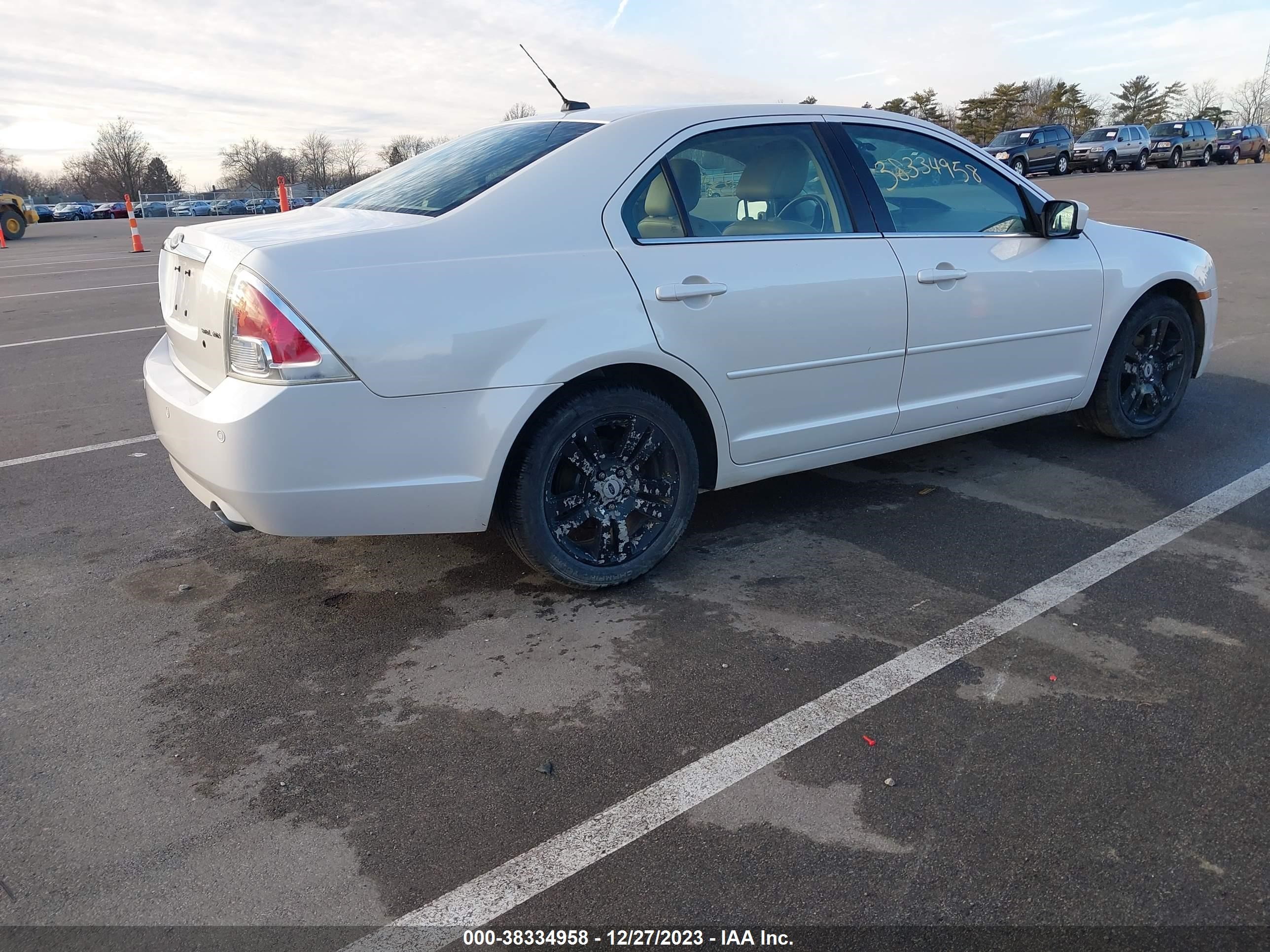 Photo 3 VIN: 3FAHP08159R150233 - FORD FUSION 