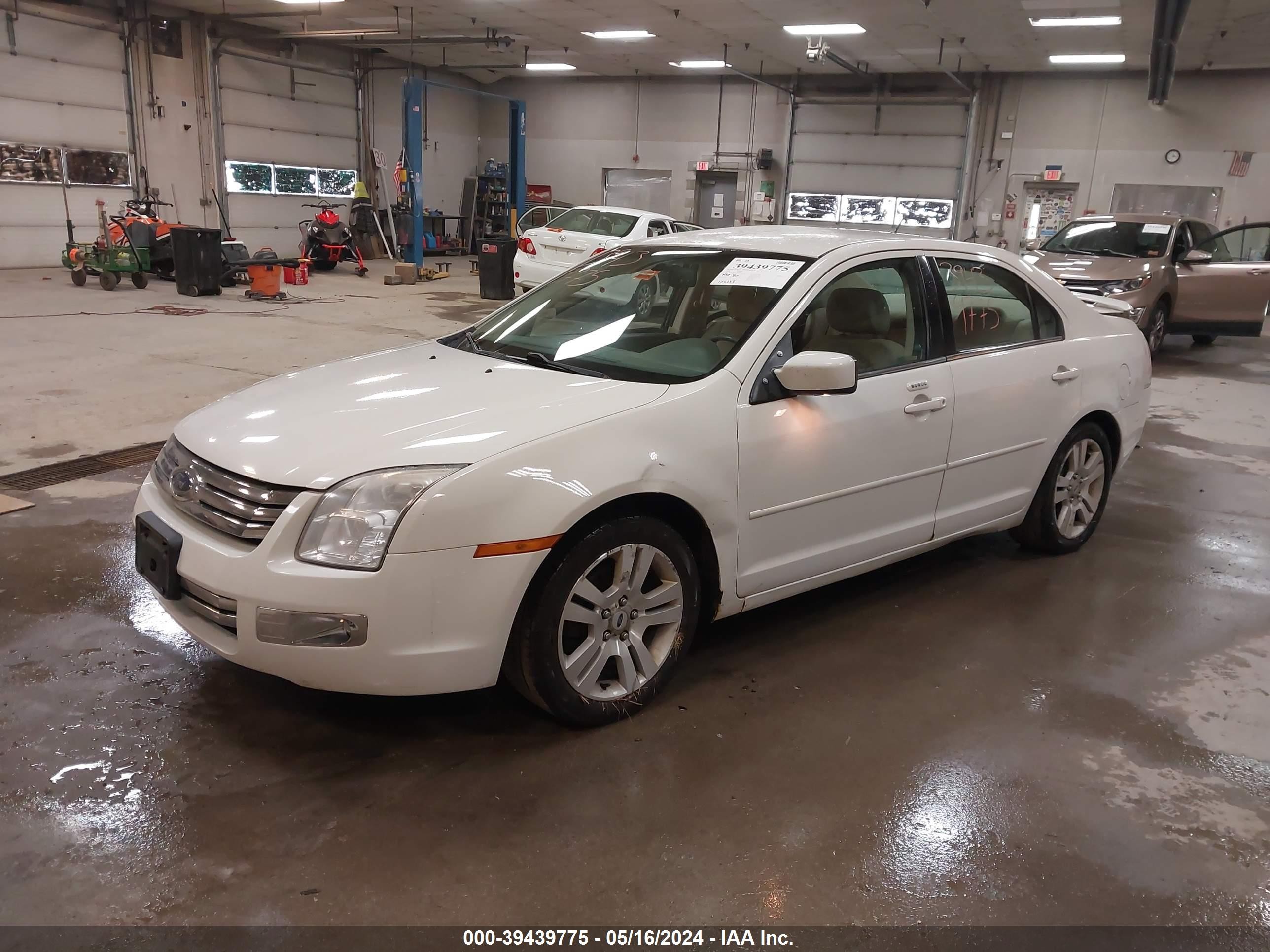 Photo 1 VIN: 3FAHP08178R204601 - FORD FUSION 