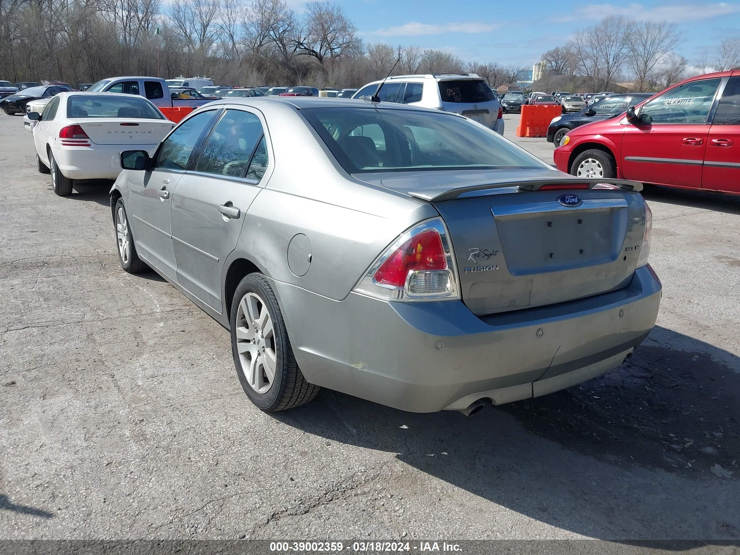 Photo 2 VIN: 3FAHP08198R132218 - FORD FUSION 