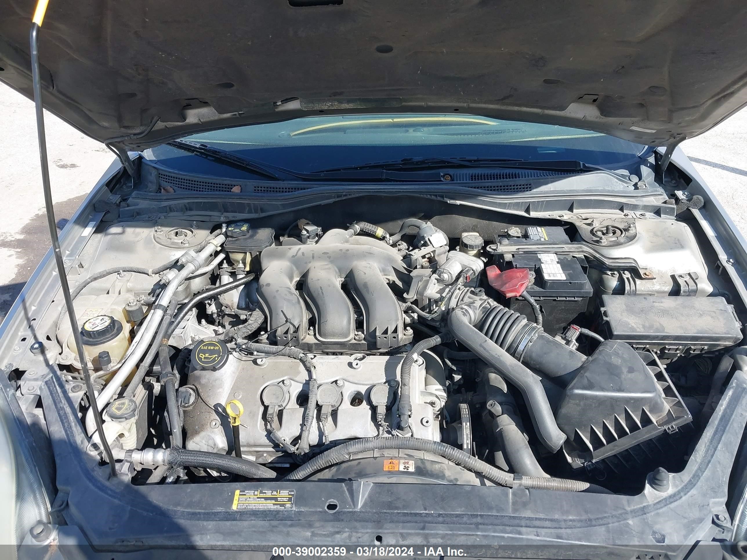 Photo 9 VIN: 3FAHP08198R132218 - FORD FUSION 