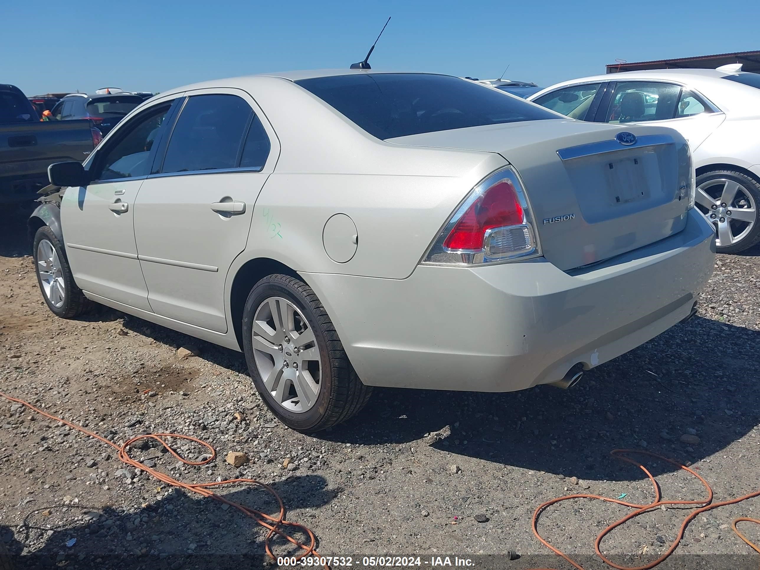 Photo 2 VIN: 3FAHP08198R163601 - FORD FUSION 