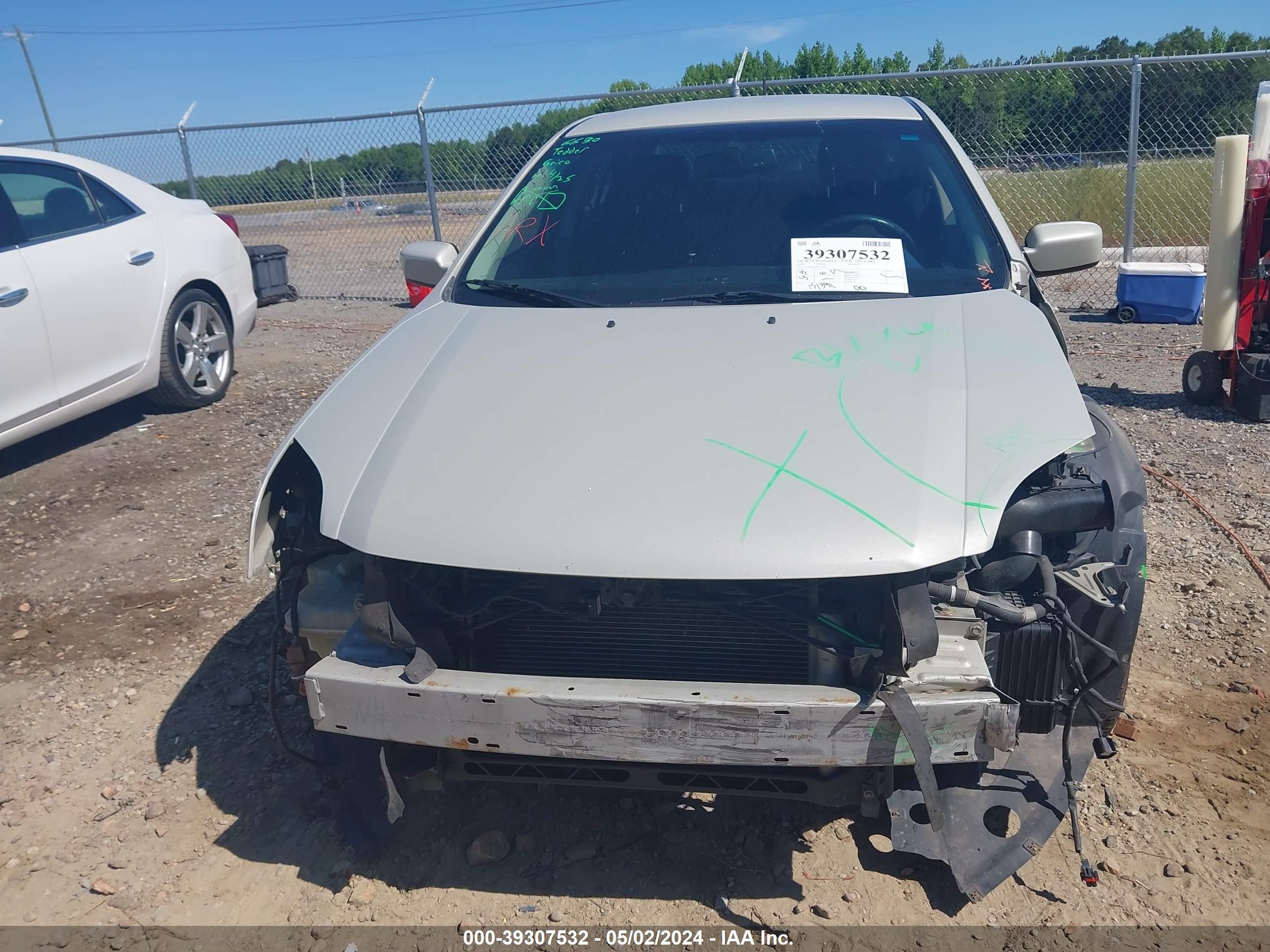 Photo 5 VIN: 3FAHP08198R163601 - FORD FUSION 