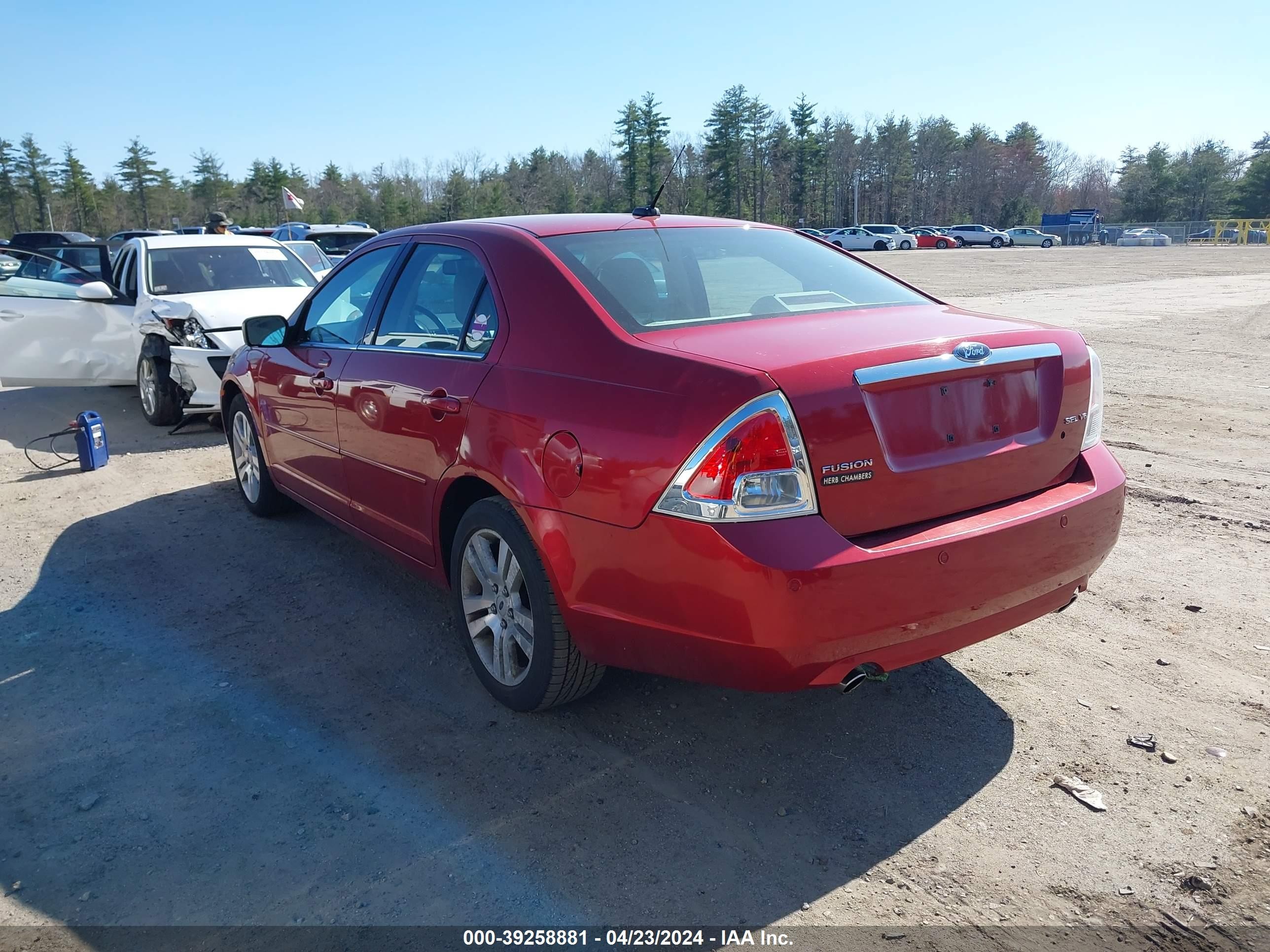 Photo 2 VIN: 3FAHP08199R210580 - FORD FUSION 