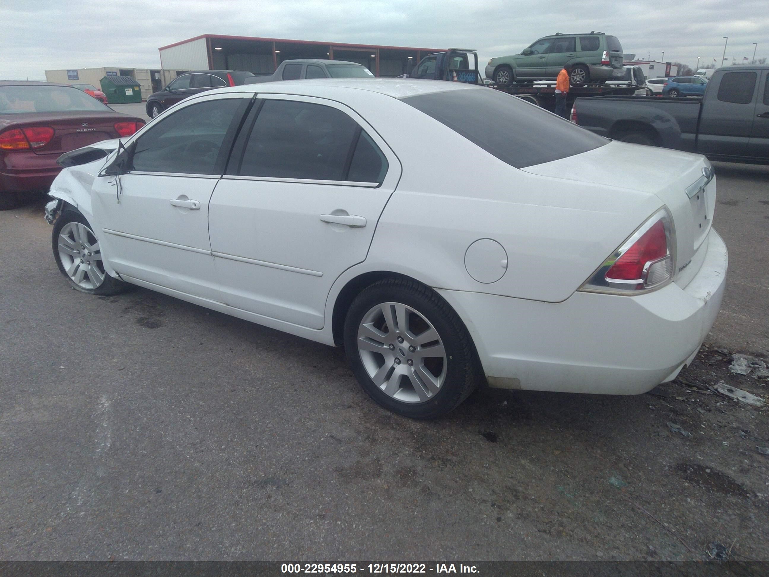 Photo 2 VIN: 3FAHP081X6R122813 - FORD FUSION 