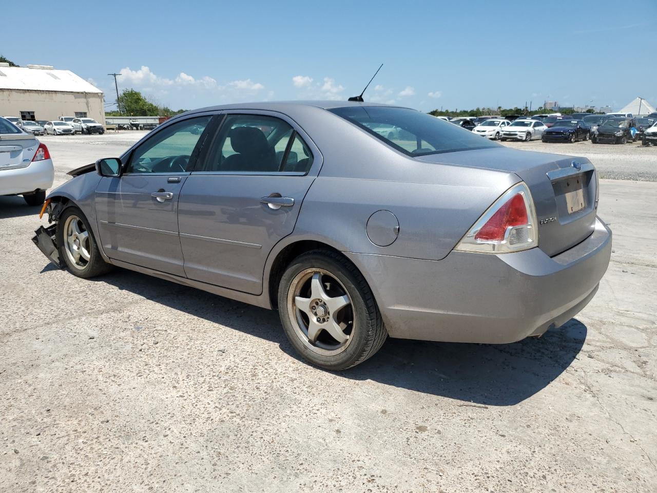 Photo 1 VIN: 3FAHP081X7R147454 - FORD FUSION 