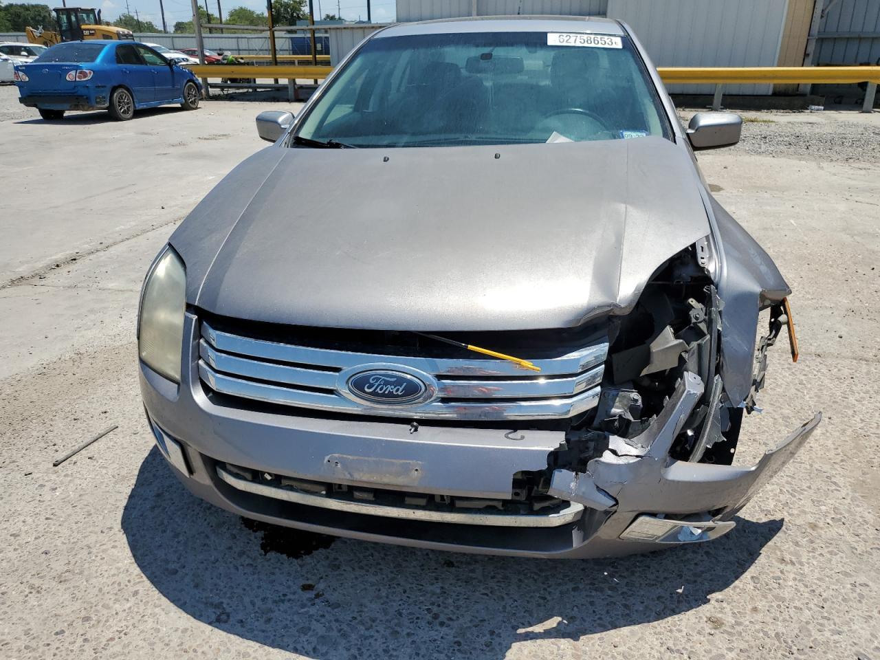 Photo 4 VIN: 3FAHP081X7R147454 - FORD FUSION 