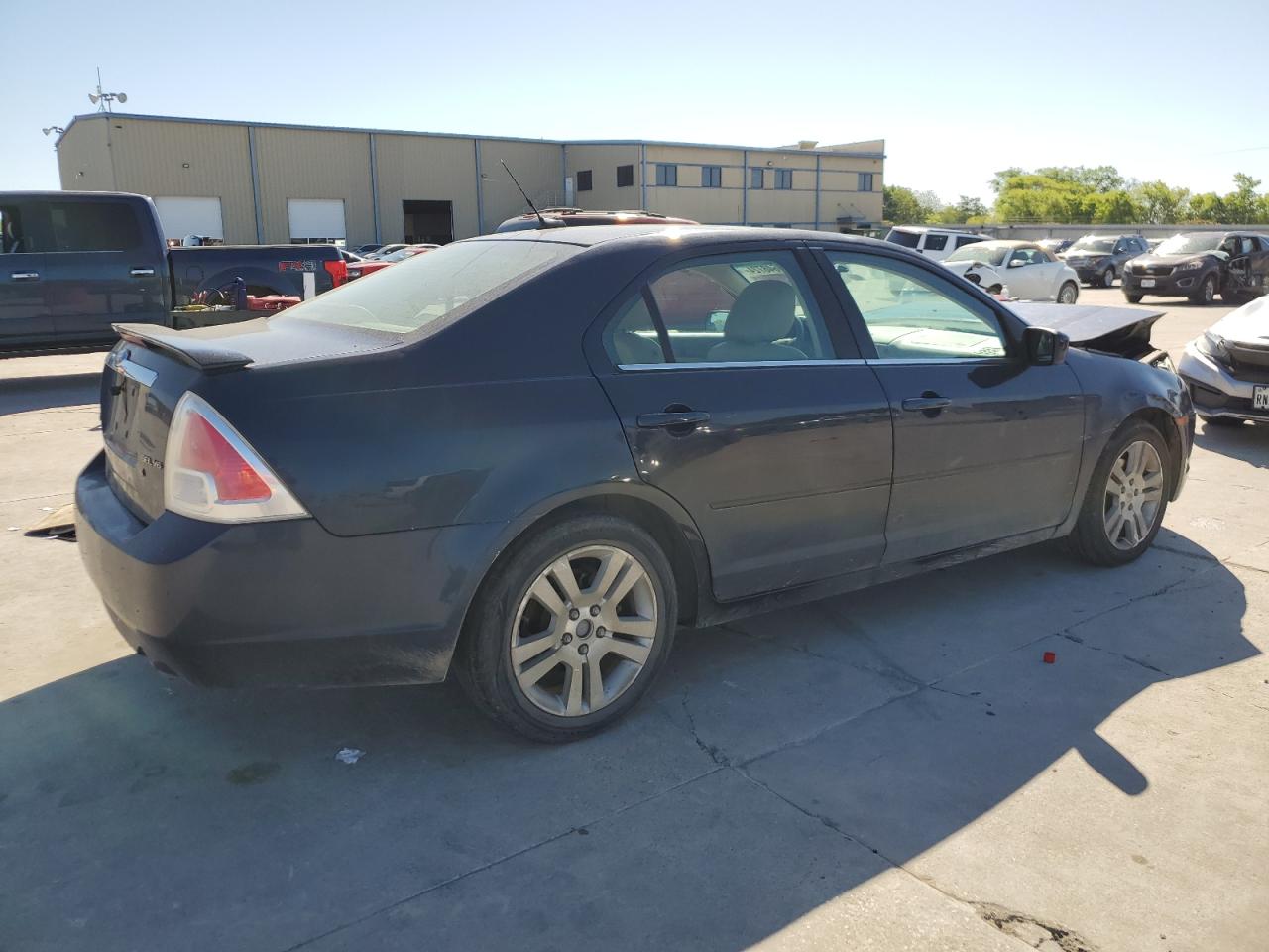 Photo 2 VIN: 3FAHP081X9R120399 - FORD FUSION 