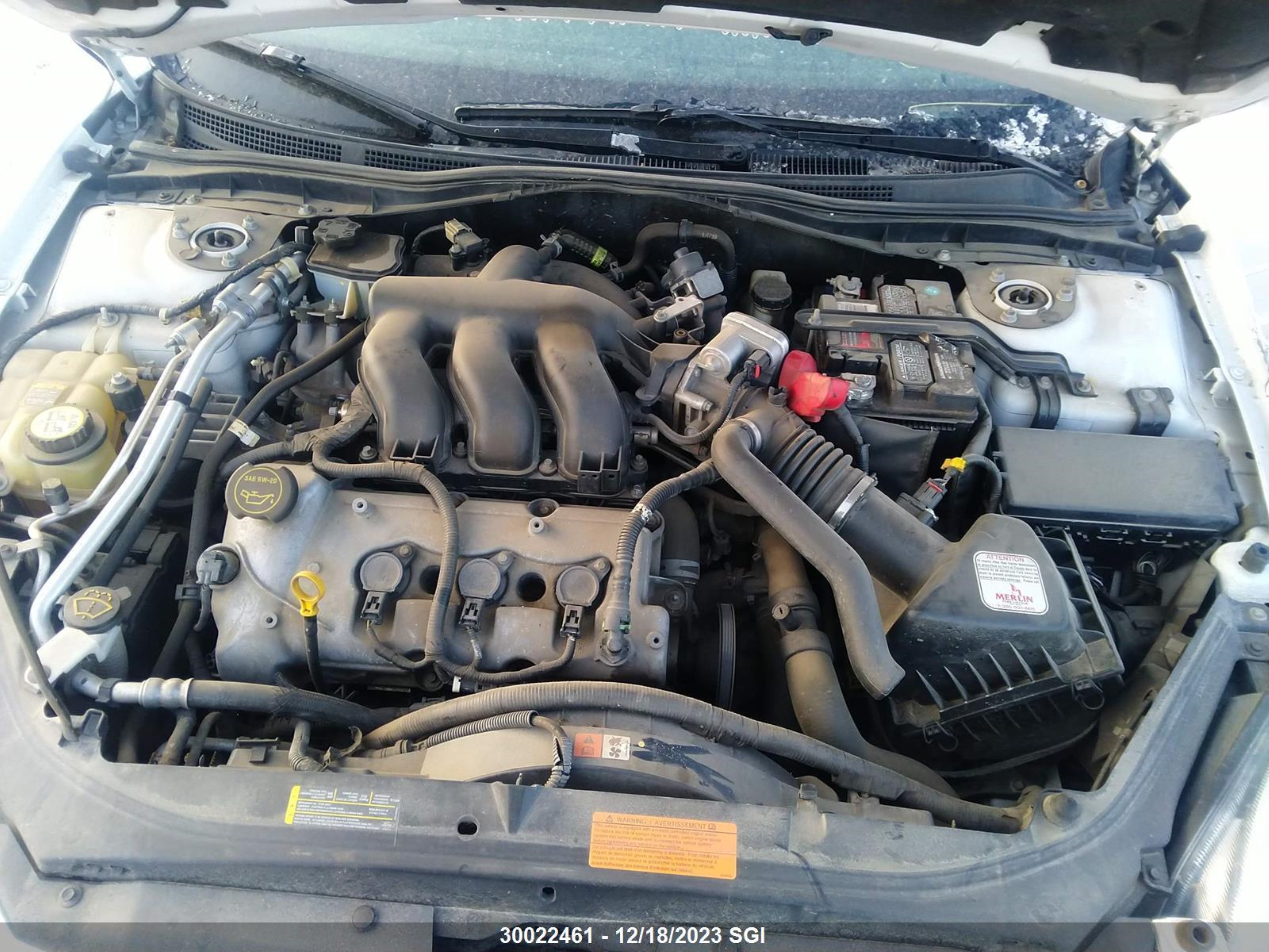 Photo 9 VIN: 3FAHP081X9R133072 - FORD FUSION 