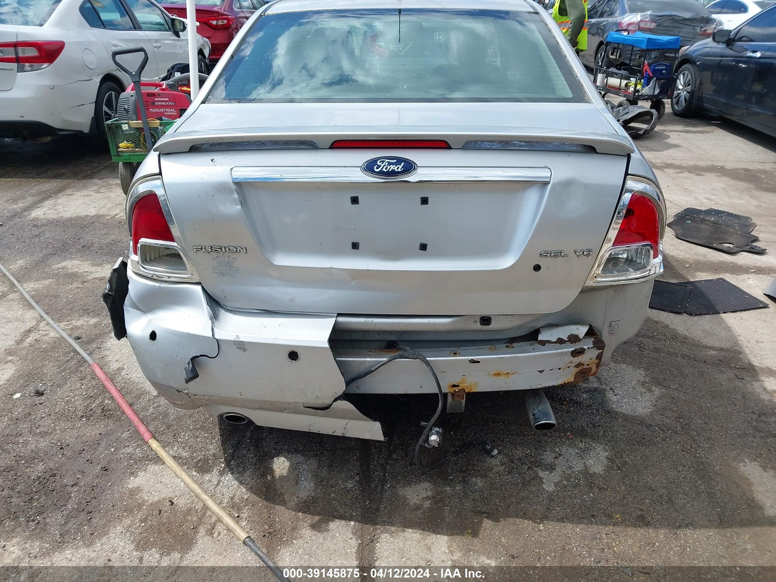 Photo 19 VIN: 3FAHP081X9R138773 - FORD FUSION 