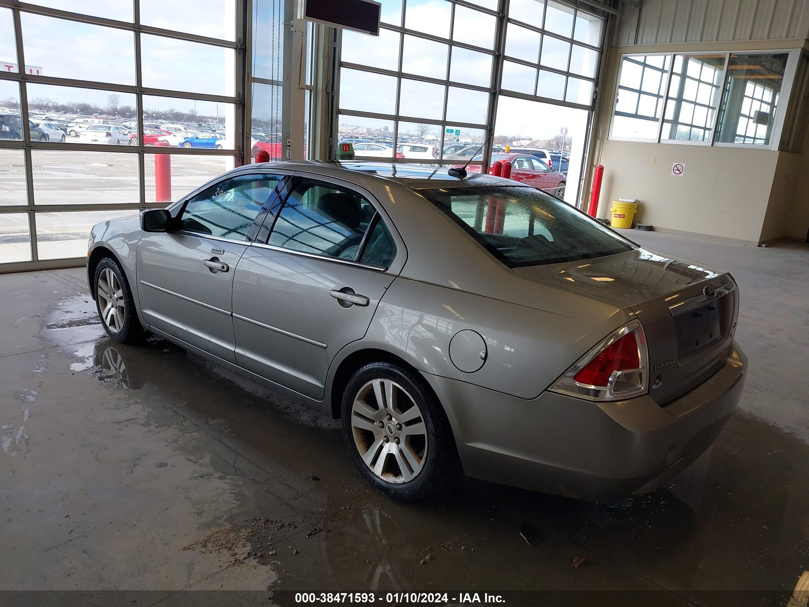 Photo 2 VIN: 3FAHP08Z18R176445 - FORD FUSION 