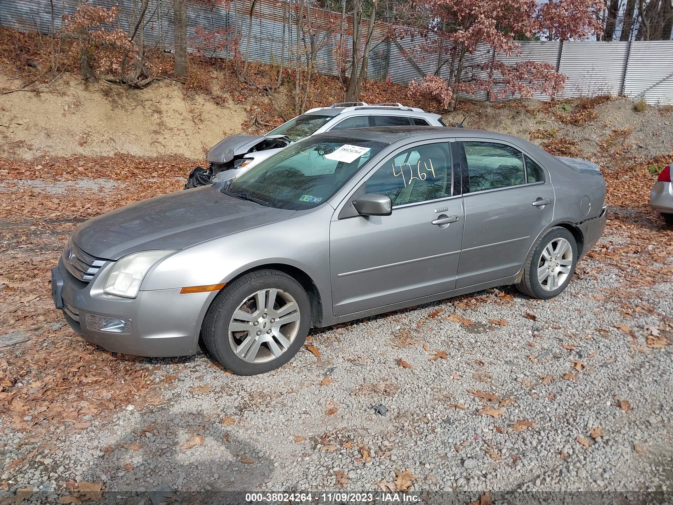 Photo 1 VIN: 3FAHP08Z28R194999 - FORD FUSION 