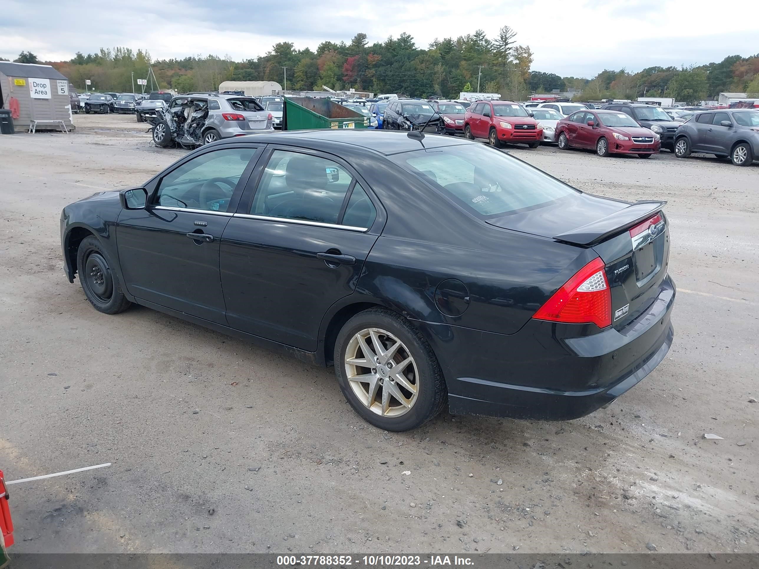 Photo 2 VIN: 3FAHP0CG2CR279985 - FORD FUSION 