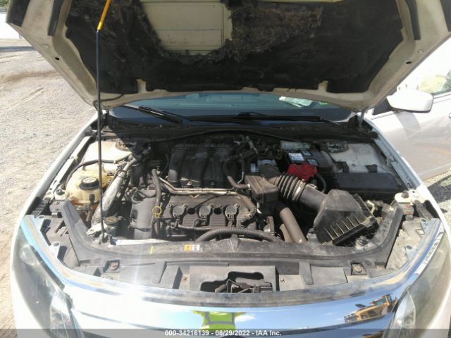 Photo 9 VIN: 3FAHP0CG3AR130272 - FORD FUSION 