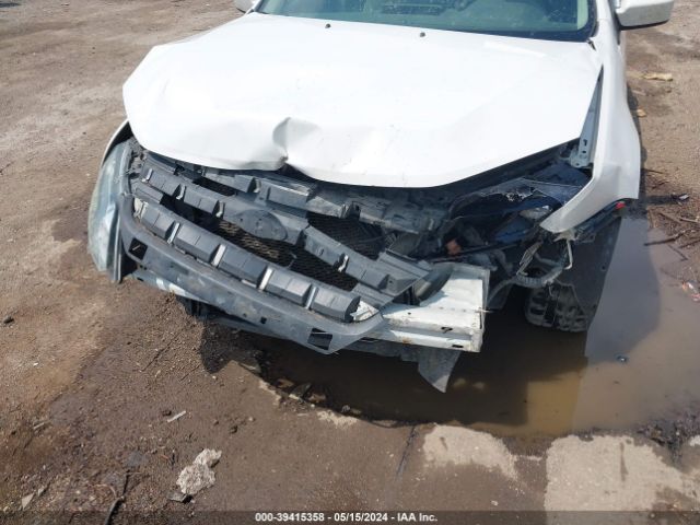 Photo 5 VIN: 3FAHP0CG3AR252811 - FORD FUSION 