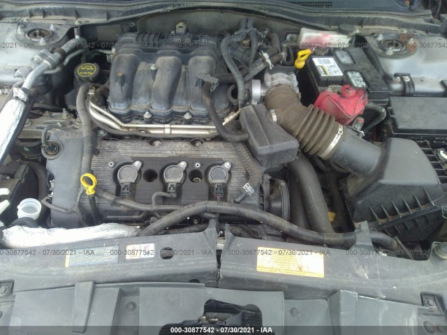 Photo 9 VIN: 3FAHP0CG4CR142742 - FORD FUSION 