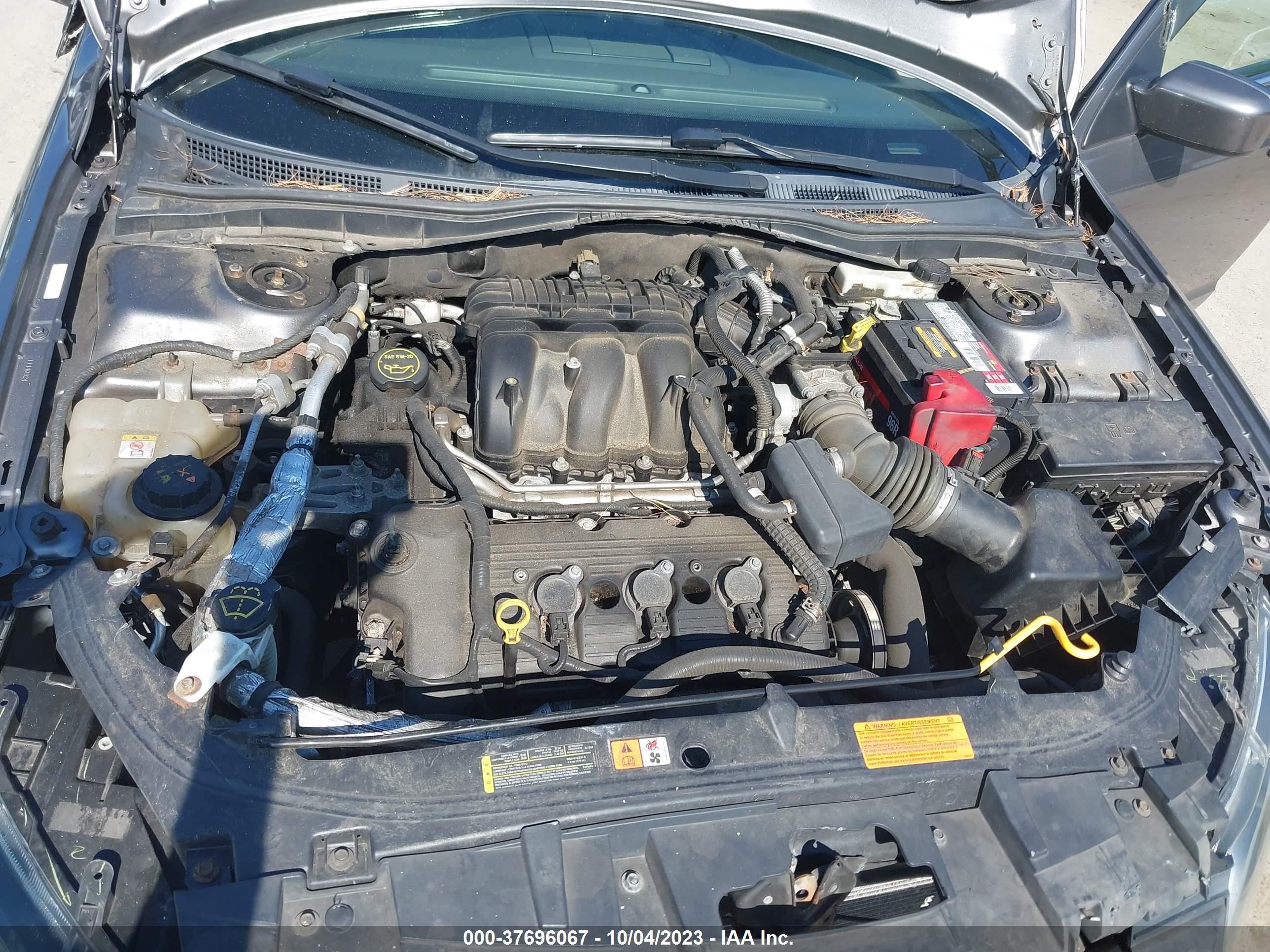 Photo 9 VIN: 3FAHP0CG5AR256343 - FORD FUSION 