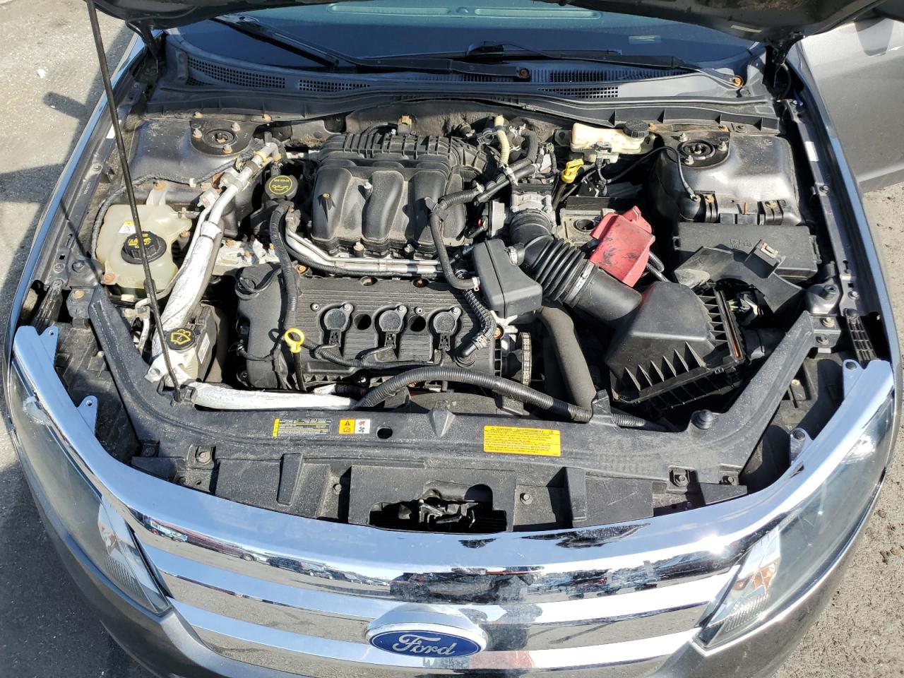 Photo 10 VIN: 3FAHP0CG5AR270761 - FORD FUSION 