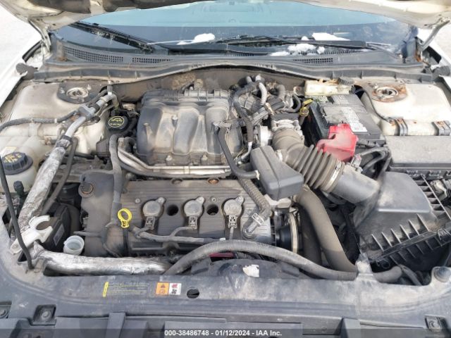 Photo 9 VIN: 3FAHP0CG8AR273542 - FORD FUSION 