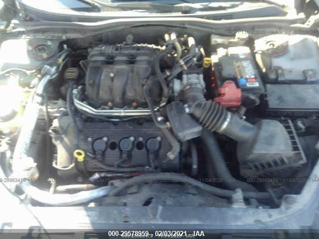 Photo 9 VIN: 3FAHP0CG8AR290891 - FORD FUSION 