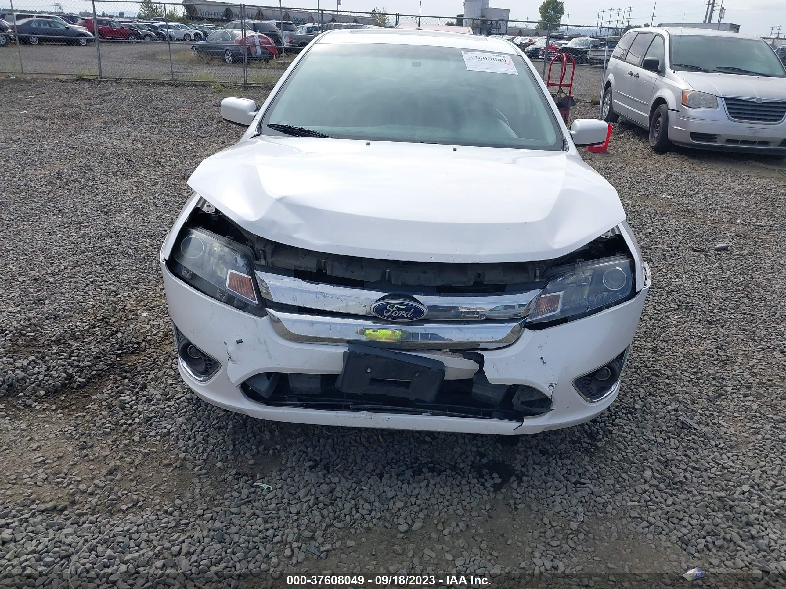 Photo 5 VIN: 3FAHP0CG9AR394516 - FORD FUSION 