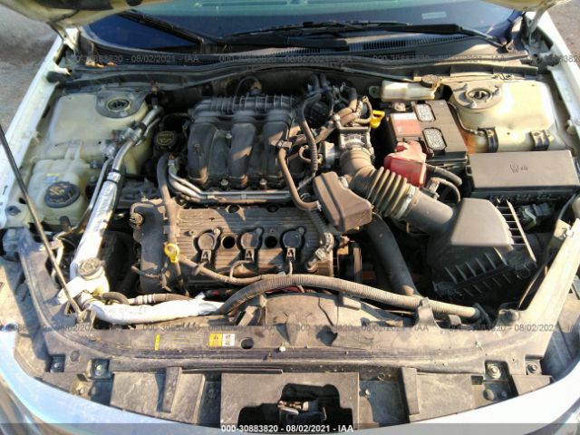 Photo 9 VIN: 3FAHP0CG9BR162337 - FORD FUSION 