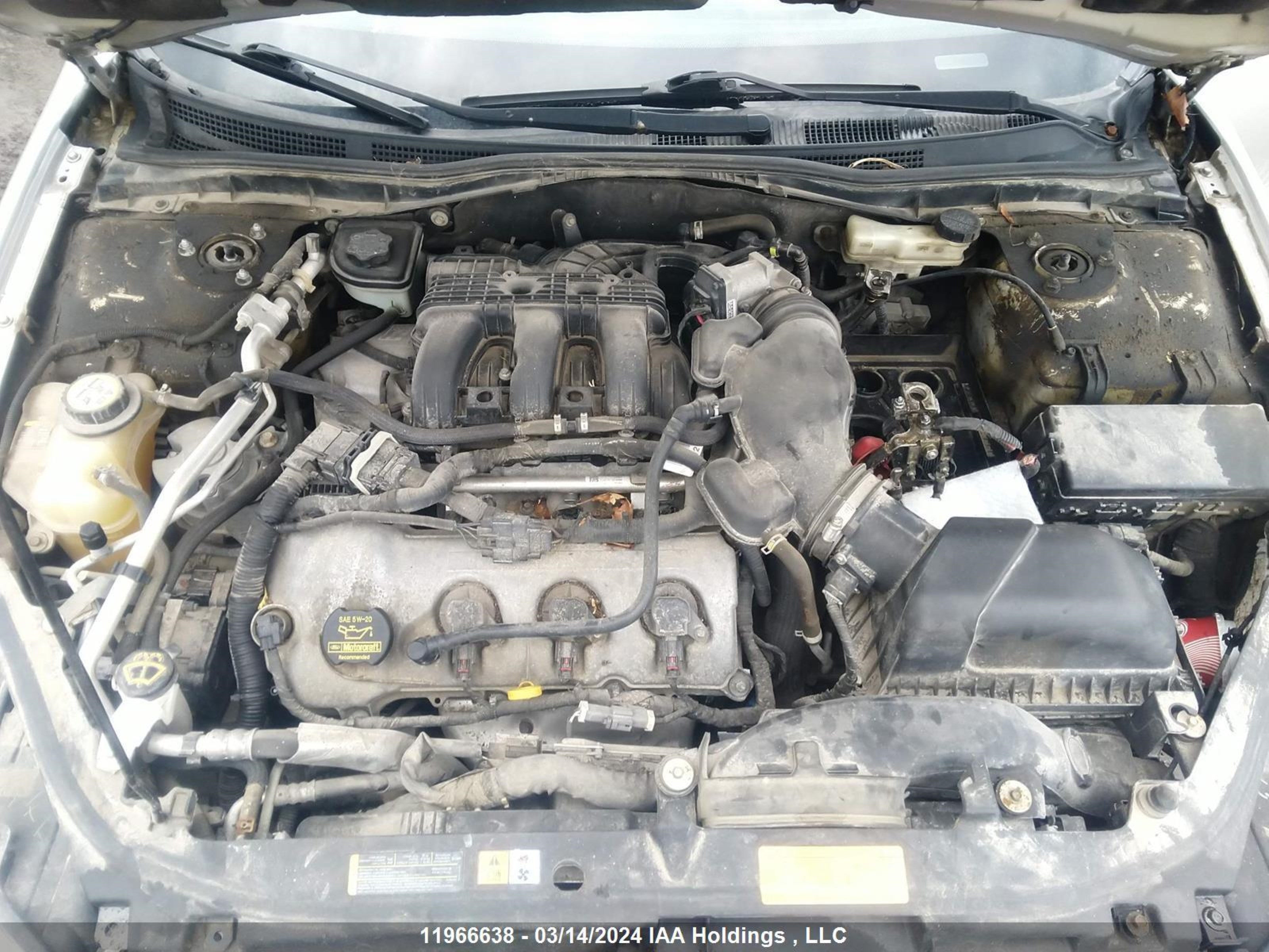 Photo 9 VIN: 3FAHP0DC5AR107507 - FORD FUSION 