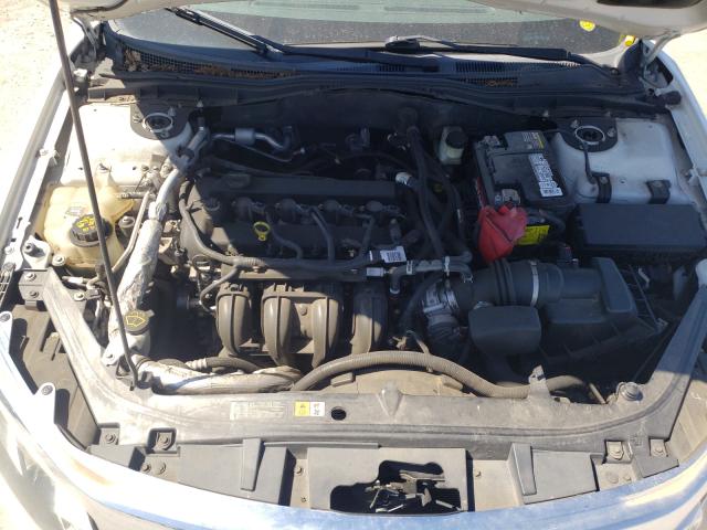 Photo 6 VIN: 3FAHP0GA1BR161379 - FORD FUSION S 