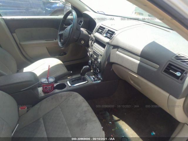 Photo 4 VIN: 3FAHP0GA2BR344337 - FORD FUSION 