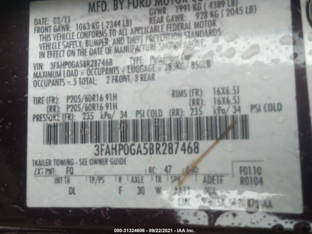 Photo 8 VIN: 3FAHP0GA5BR287468 - FORD FUSION 