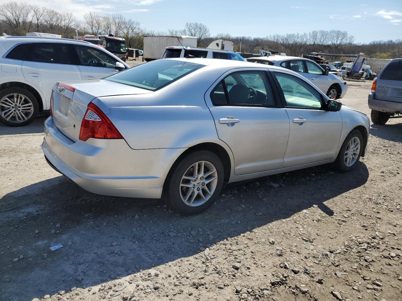 Photo 2 VIN: 3FAHP0GA5CR301564 - FORD FUSION 