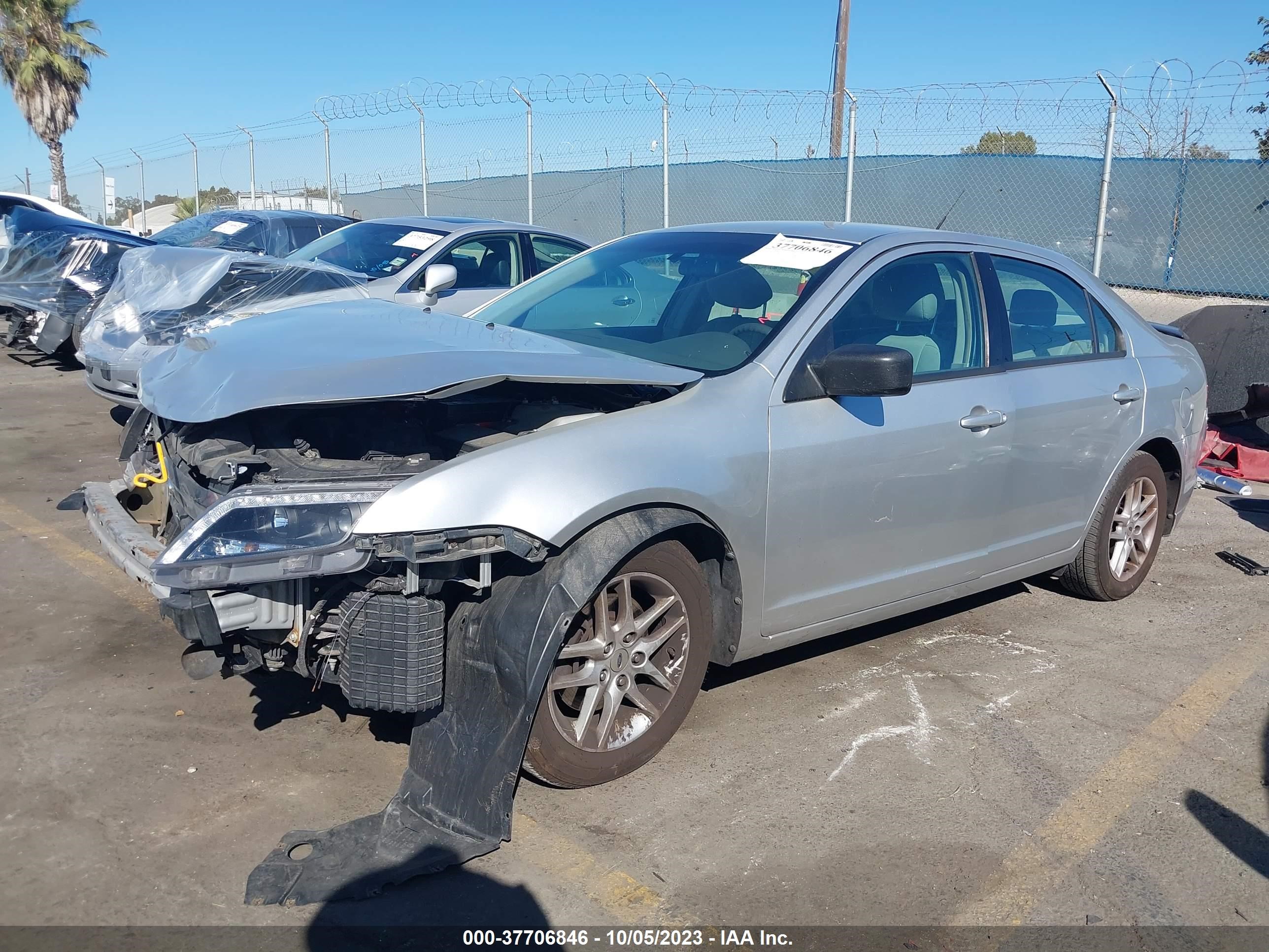 Photo 1 VIN: 3FAHP0GA5CR333883 - FORD FUSION 