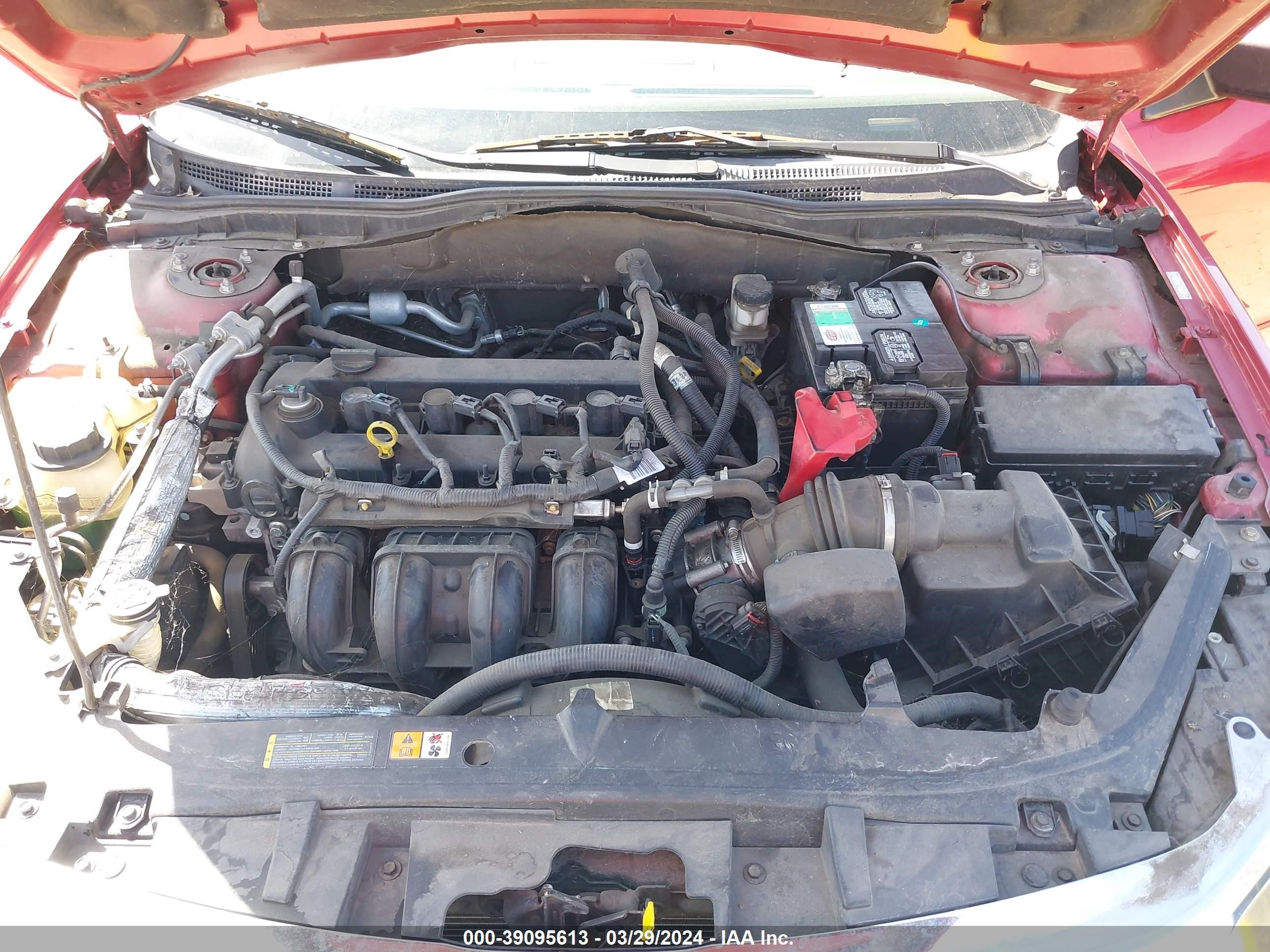 Photo 5 VIN: 3FAHP0GA6BR211807 - FORD FUSION 