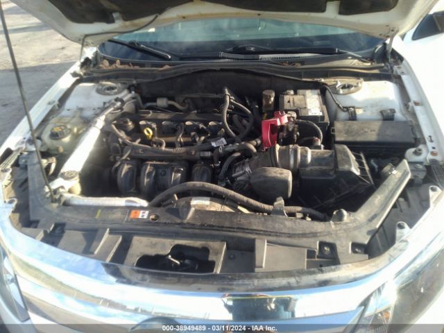 Photo 9 VIN: 3FAHP0GA6CR113071 - FORD FUSION 