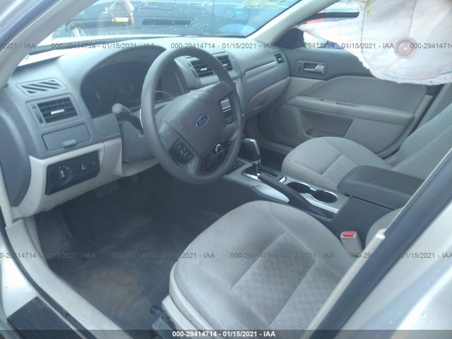 Photo 4 VIN: 3FAHP0GA8AR199450 - FORD FUSION 