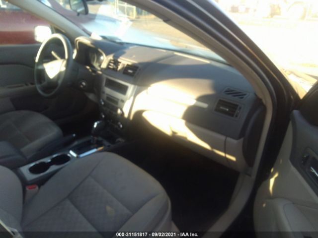 Photo 4 VIN: 3FAHP0GA8AR321837 - FORD FUSION 