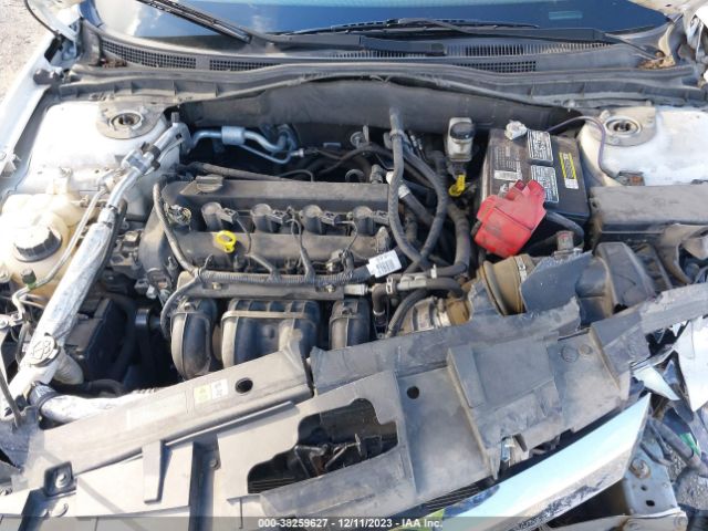 Photo 9 VIN: 3FAHP0GA9CR257374 - FORD FUSION 