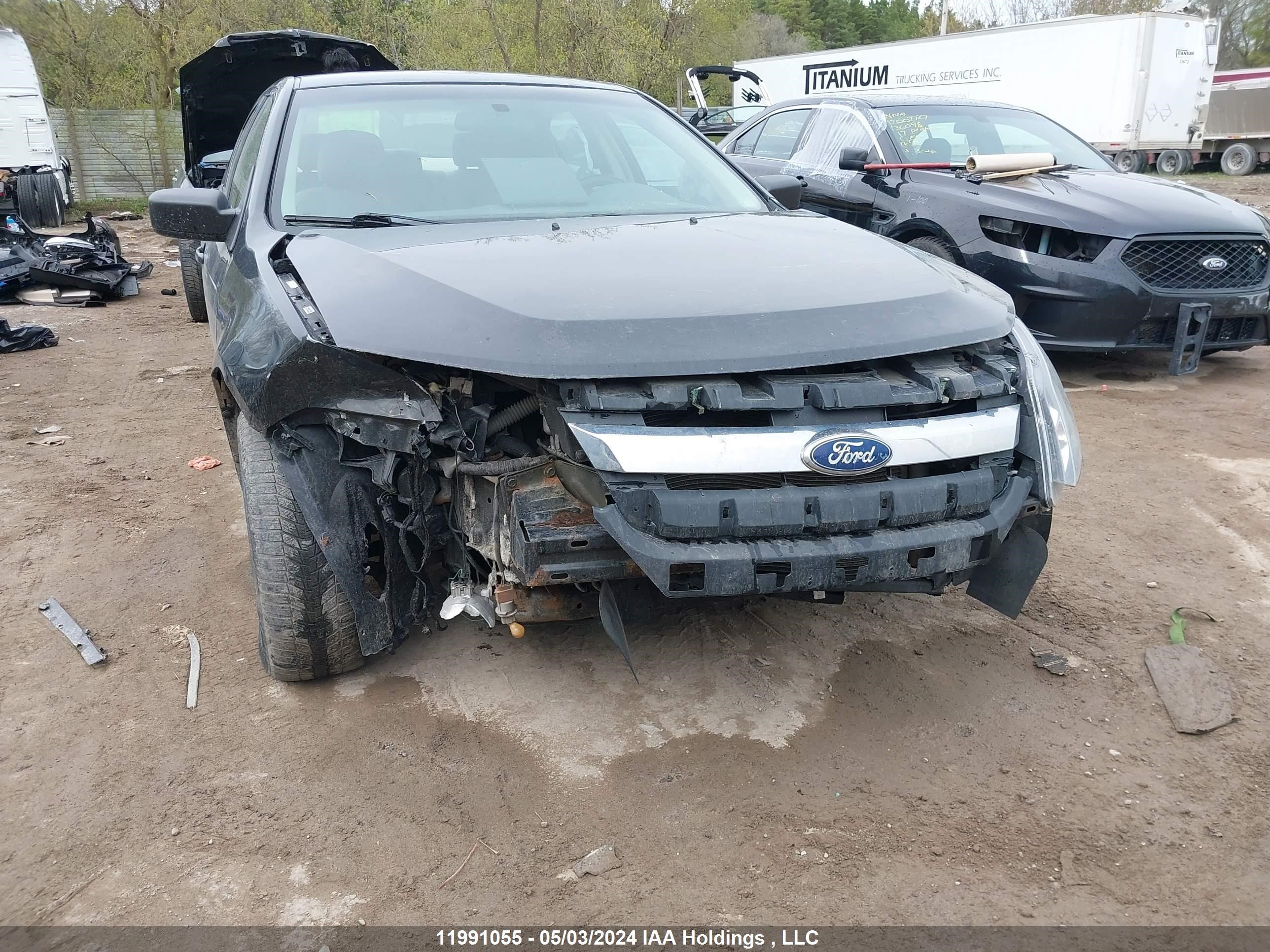 Photo 5 VIN: 3FAHP0GAXBR124511 - FORD FUSION 