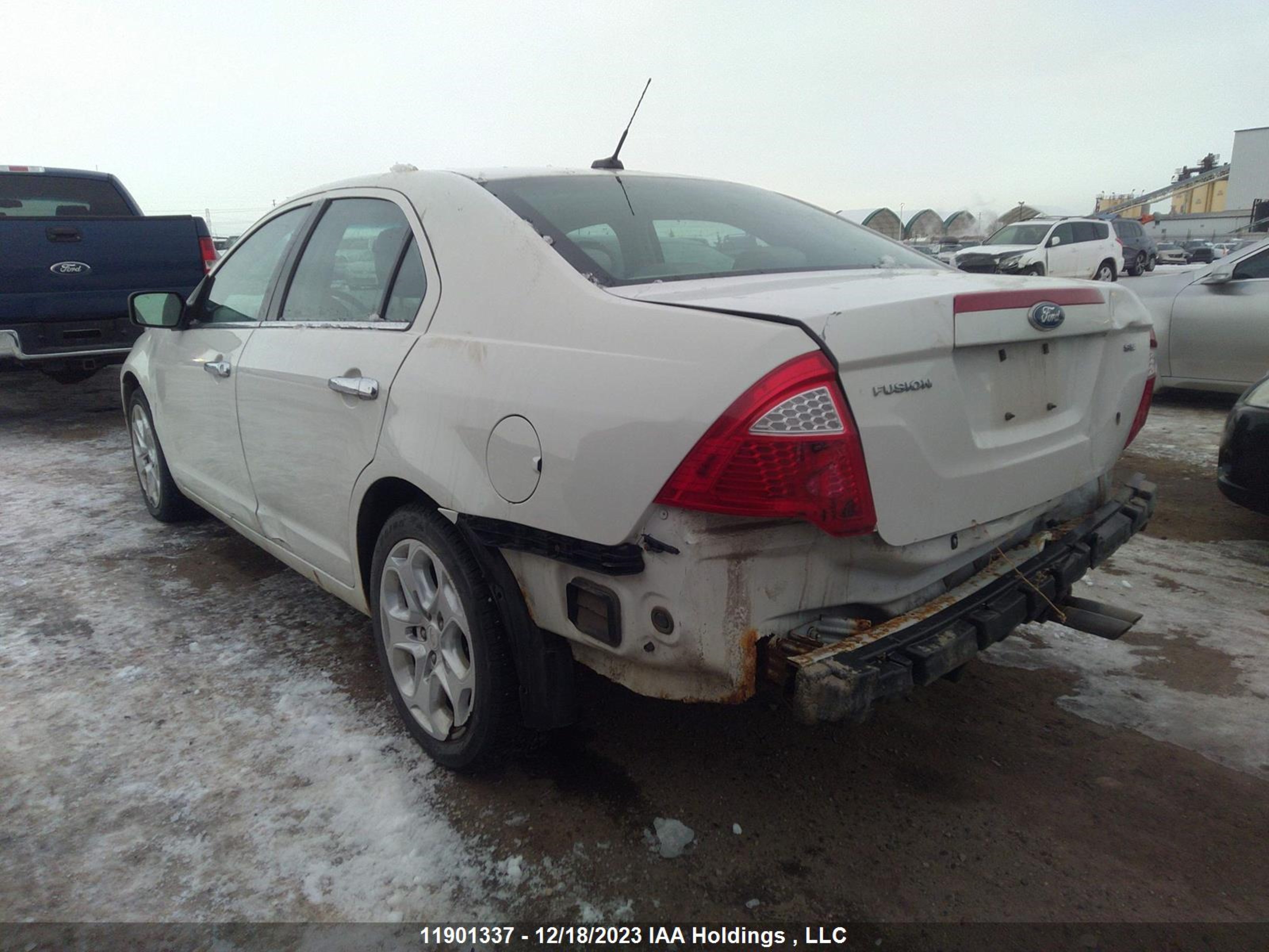 Photo 2 VIN: 3FAHP0HA0AR385899 - FORD FUSION 