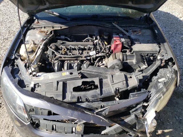 Photo 6 VIN: 3FAHP0HA0BR165521 - FORD FUSION SE 