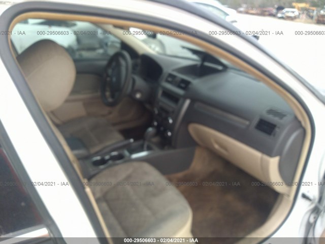 Photo 4 VIN: 3FAHP0HA0BR277994 - FORD FUSION 