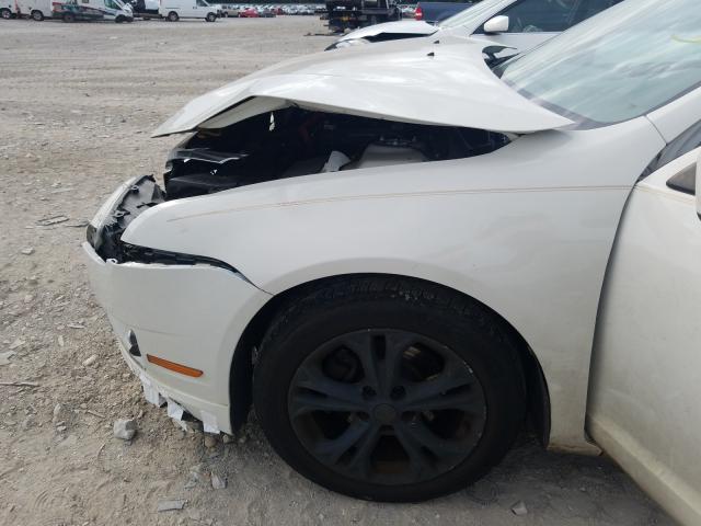 Photo 8 VIN: 3FAHP0HA0CR388157 - FORD FUSION SE 