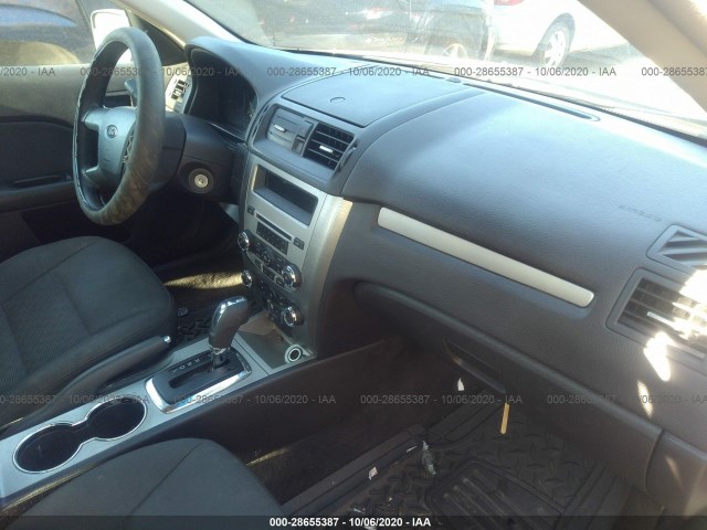 Photo 4 VIN: 3FAHP0HA1BR192033 - FORD FUSION 