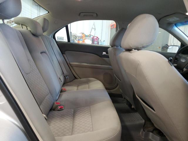 Photo 9 VIN: 3FAHP0HA1BR201393 - FORD FUSION SE 