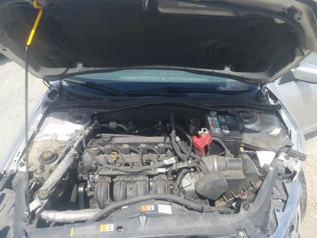 Photo 6 VIN: 3FAHP0HA1BR295954 - FORD FUSION SE 