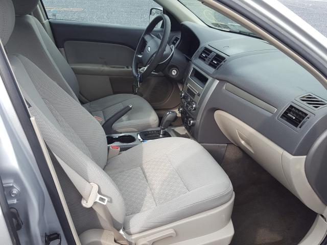 Photo 4 VIN: 3FAHP0HA1BR323896 - FORD FUSION SE 