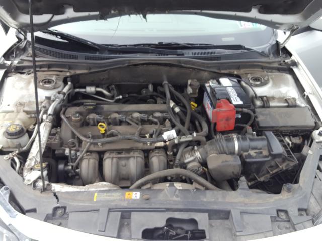 Photo 6 VIN: 3FAHP0HA1BR323896 - FORD FUSION SE 