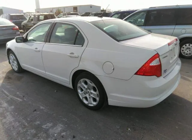 Photo 2 VIN: 3FAHP0HA1BR345879 - FORD FUSION 