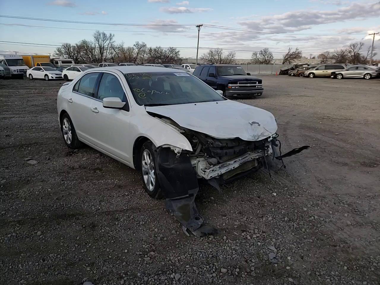 Photo 10 VIN: 3FAHP0HA1CR108648 - FORD FUSION SE 