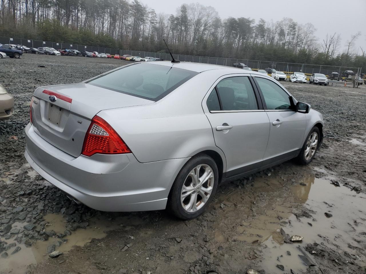 Photo 2 VIN: 3FAHP0HA1CR228949 - FORD FUSION 