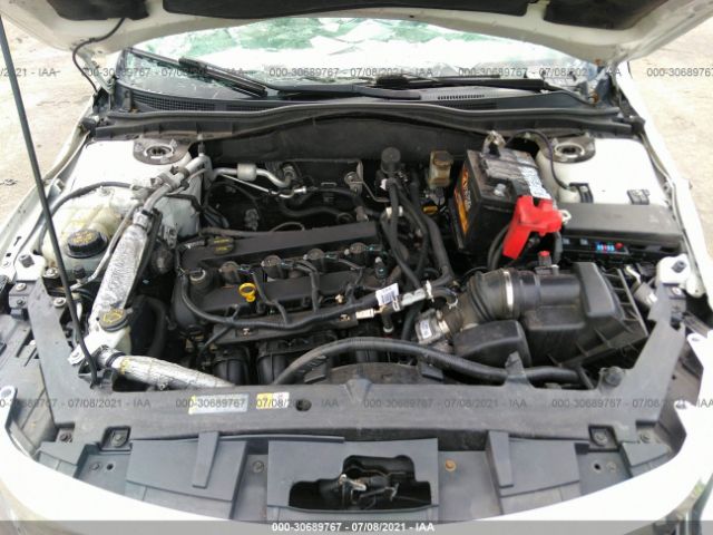 Photo 9 VIN: 3FAHP0HA2AR227368 - FORD FUSION 